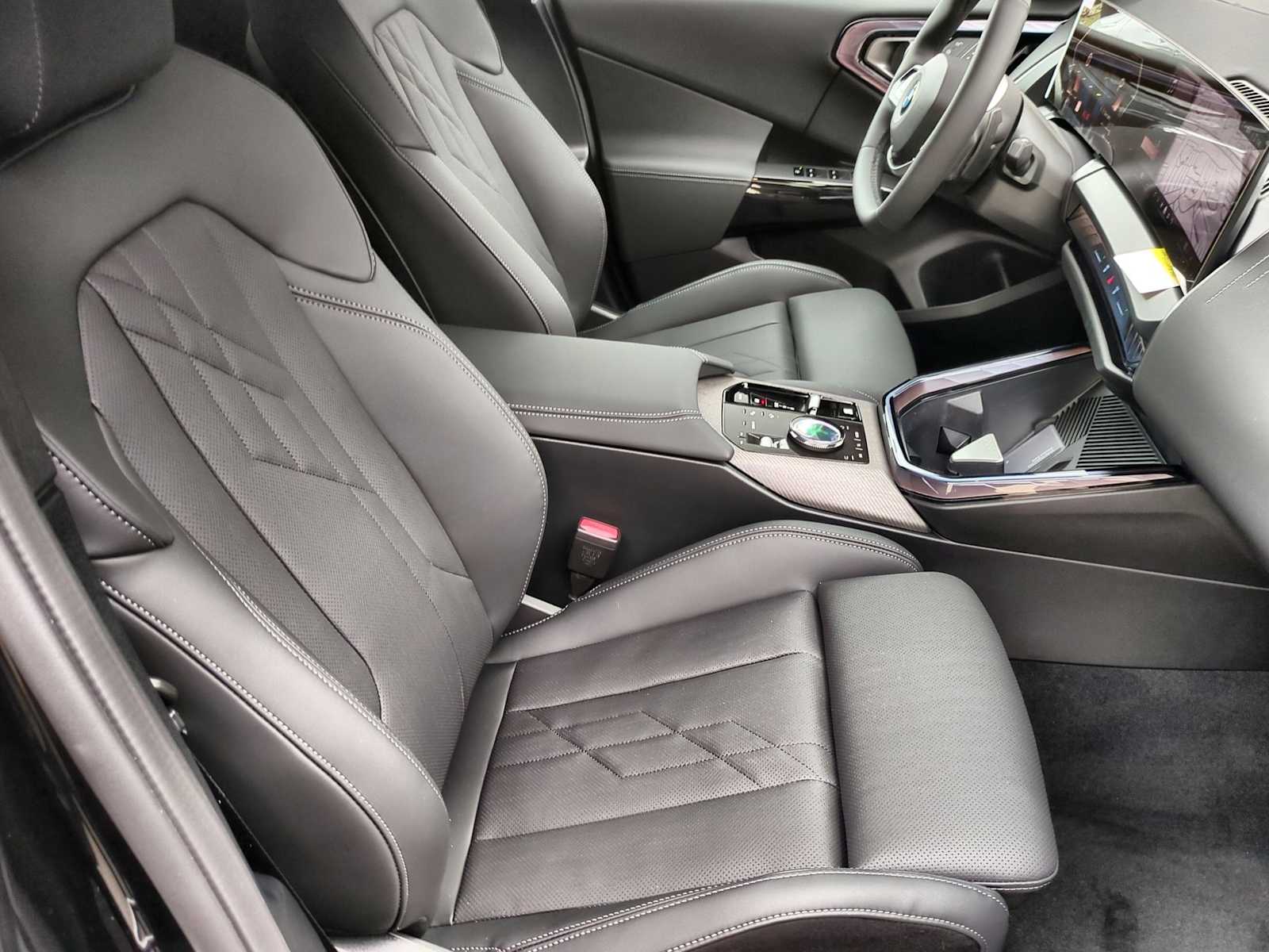 Thumbnail: 2026 BMW X3 - 23