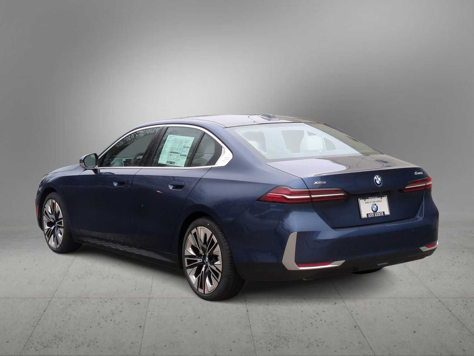 Thumbnail: 2026 BMW 5 Series - 6