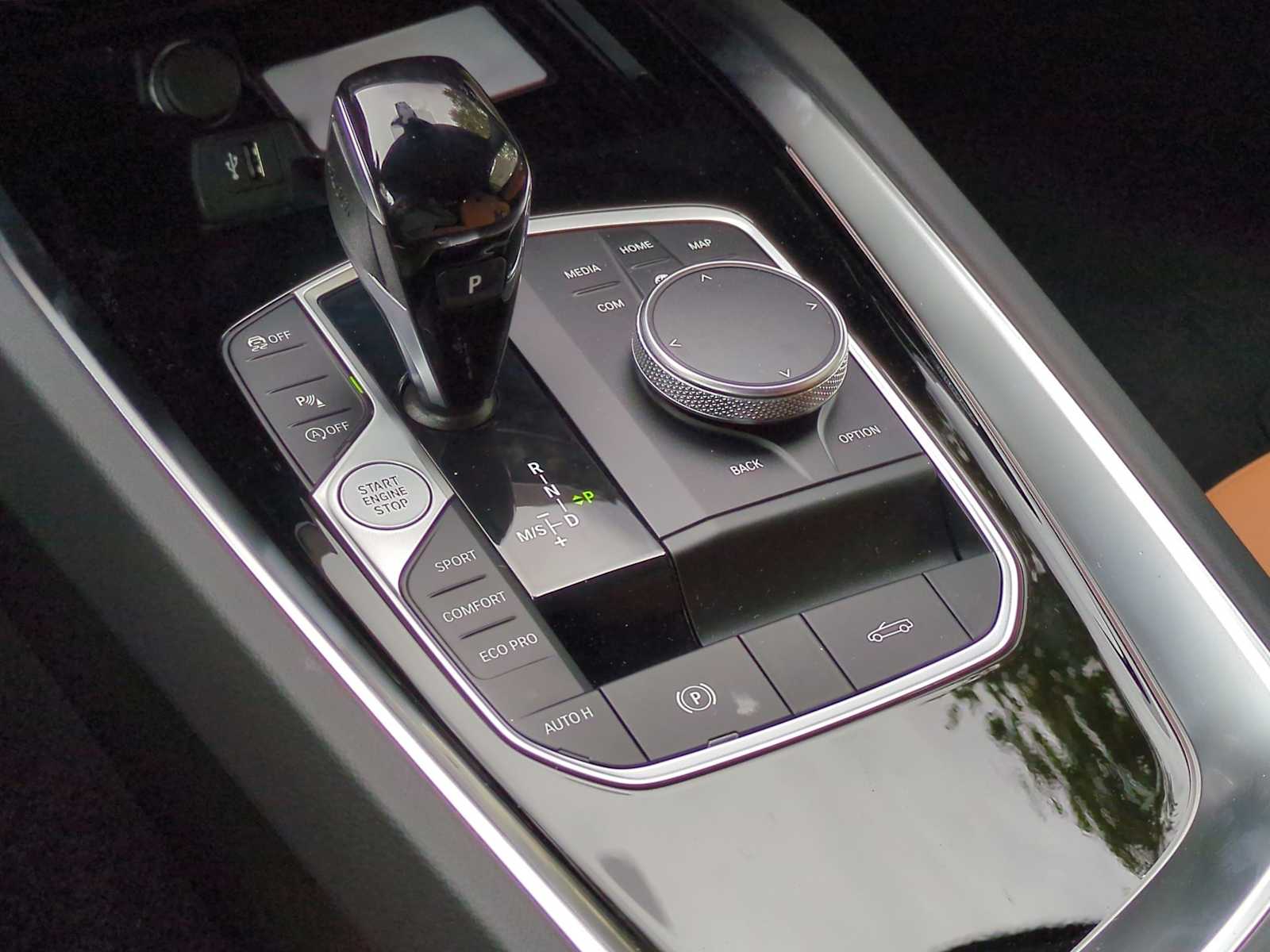 Thumbnail: 2026 BMW Z4 - 30