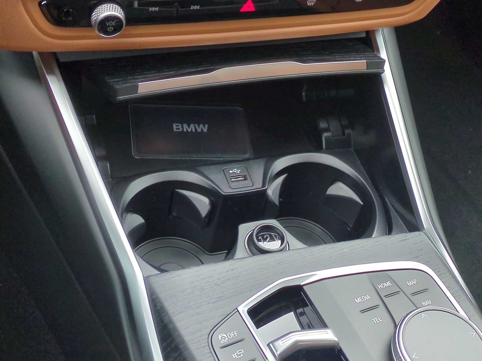 2026 BMW 3 Series 330i - Photo 33