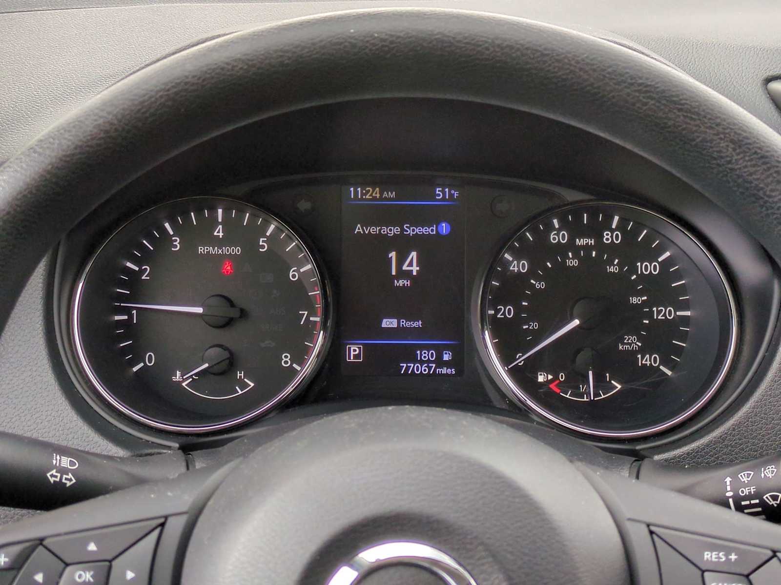 Thumbnail: 2019 Nissan Rogue Sport - 32