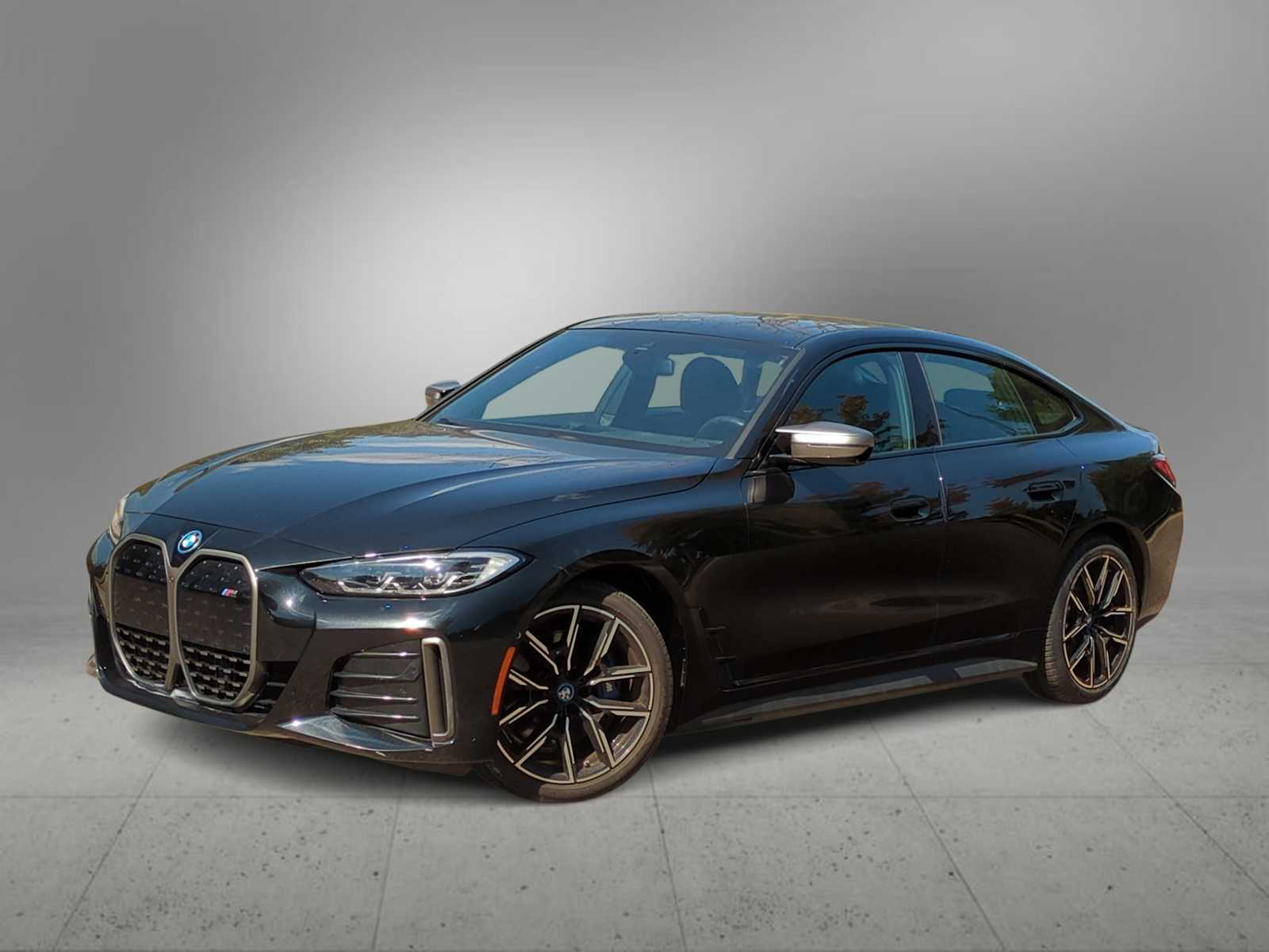 Thumbnail: 2023 BMW i4 - 1