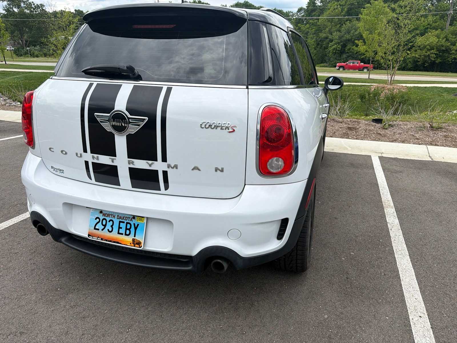 Thumbnail: 2014 MINI Cooper Countryman - 22