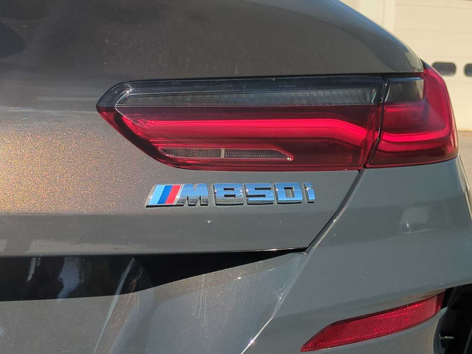 Thumbnail: 2023 BMW 8 Series - 13