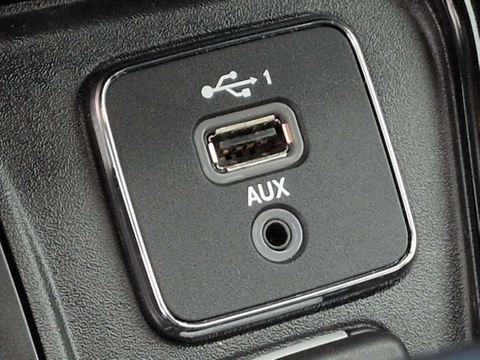 Thumbnail: 2020 Jeep Compass - 31