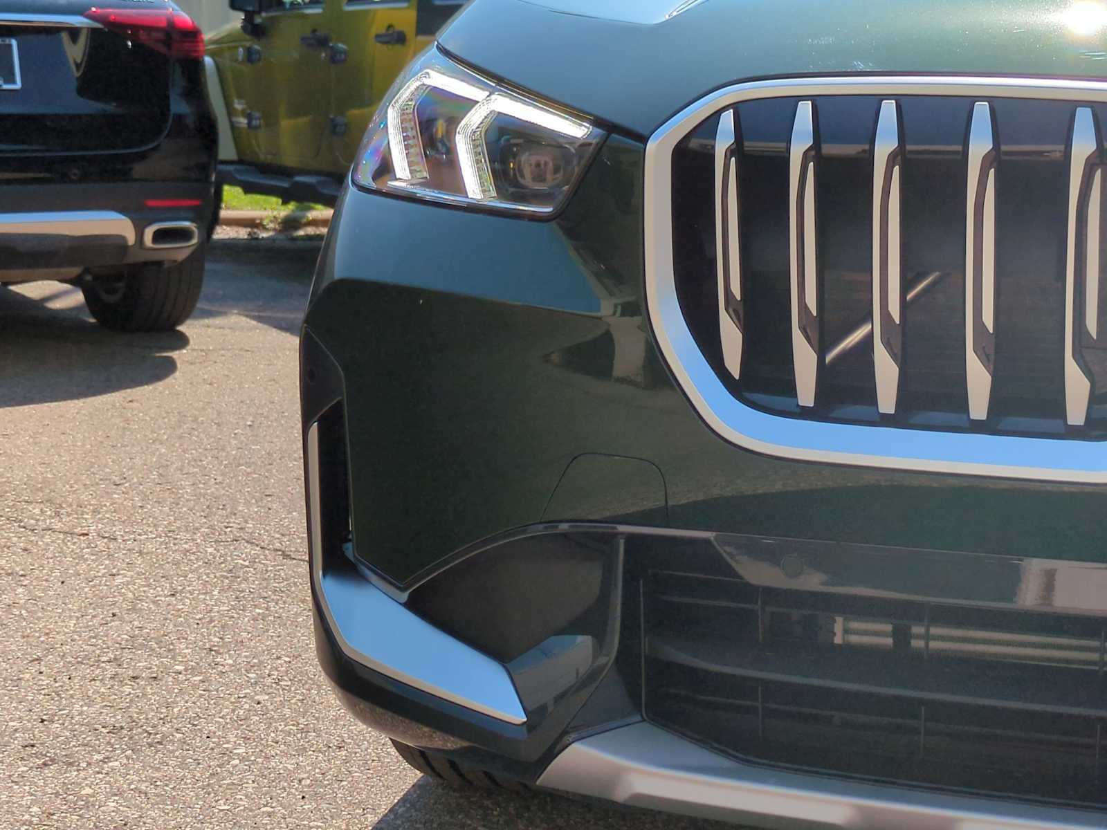 Thumbnail: 2025 BMW X1 - 11
