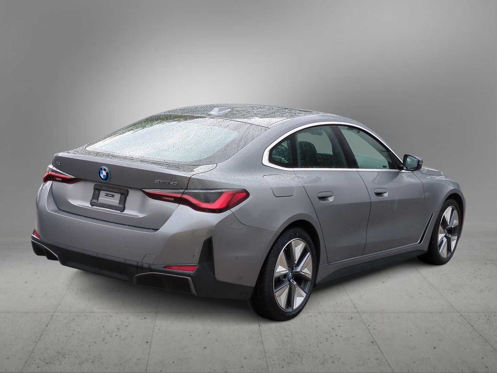 Thumbnail: 2024 BMW i4 - 8