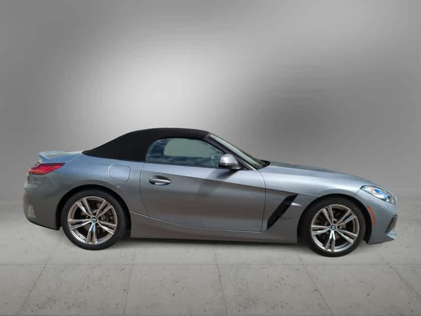 Thumbnail: 2025 BMW Z4 - 9