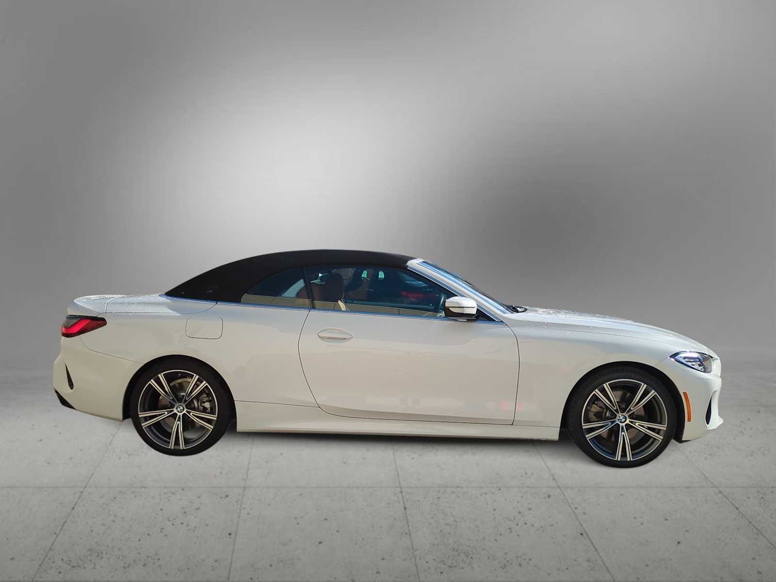 Thumbnail: 2024 BMW 4 Series - 9
