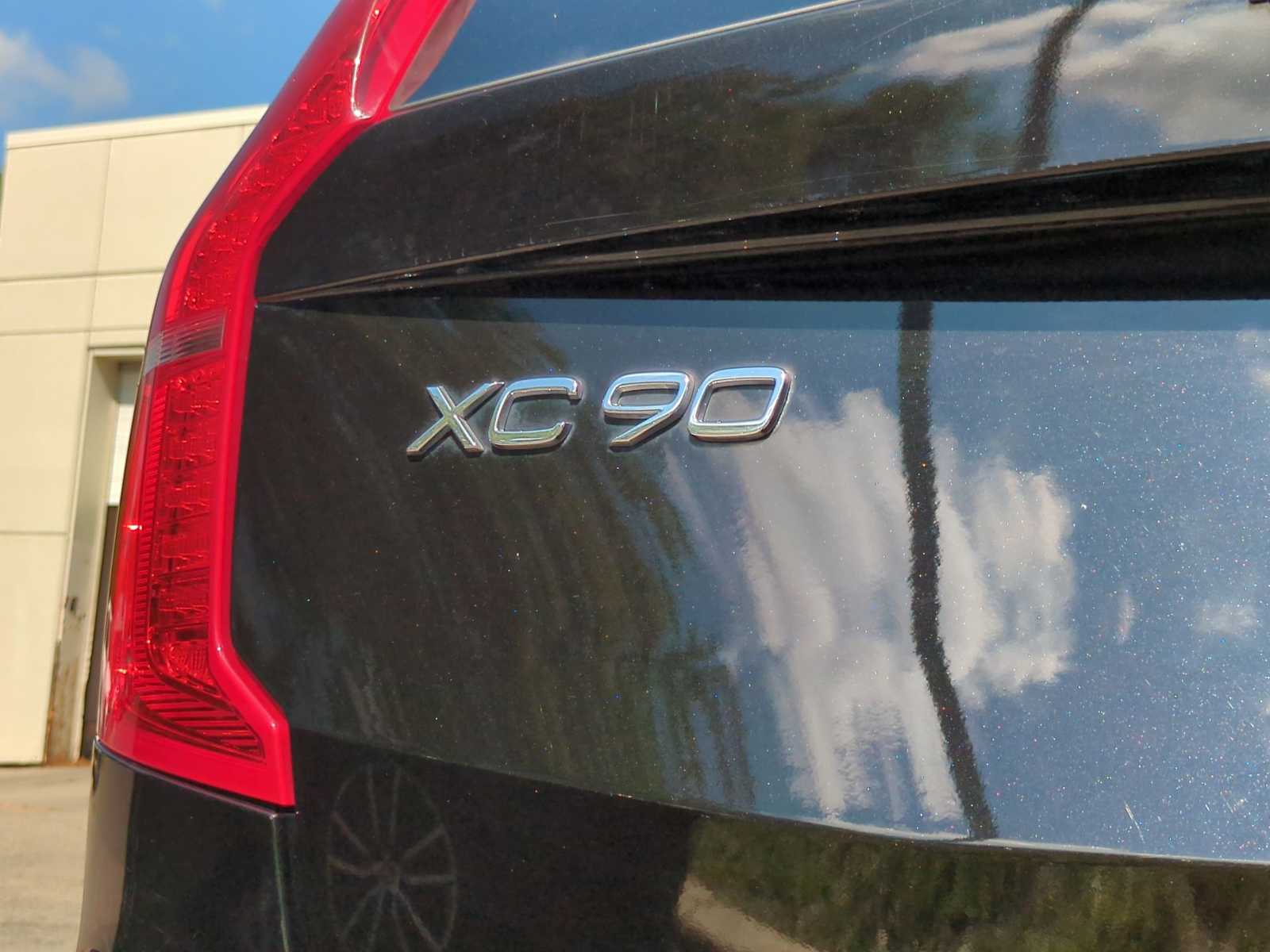 Thumbnail: 2018 Volvo XC90 - 13