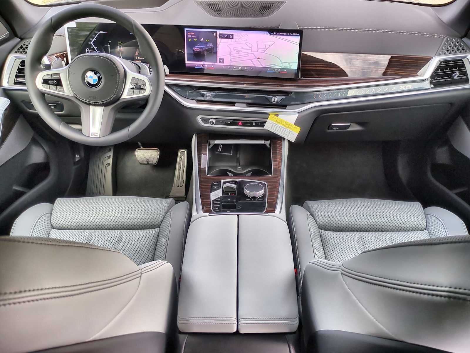 Thumbnail: 2026 BMW X5 - 15