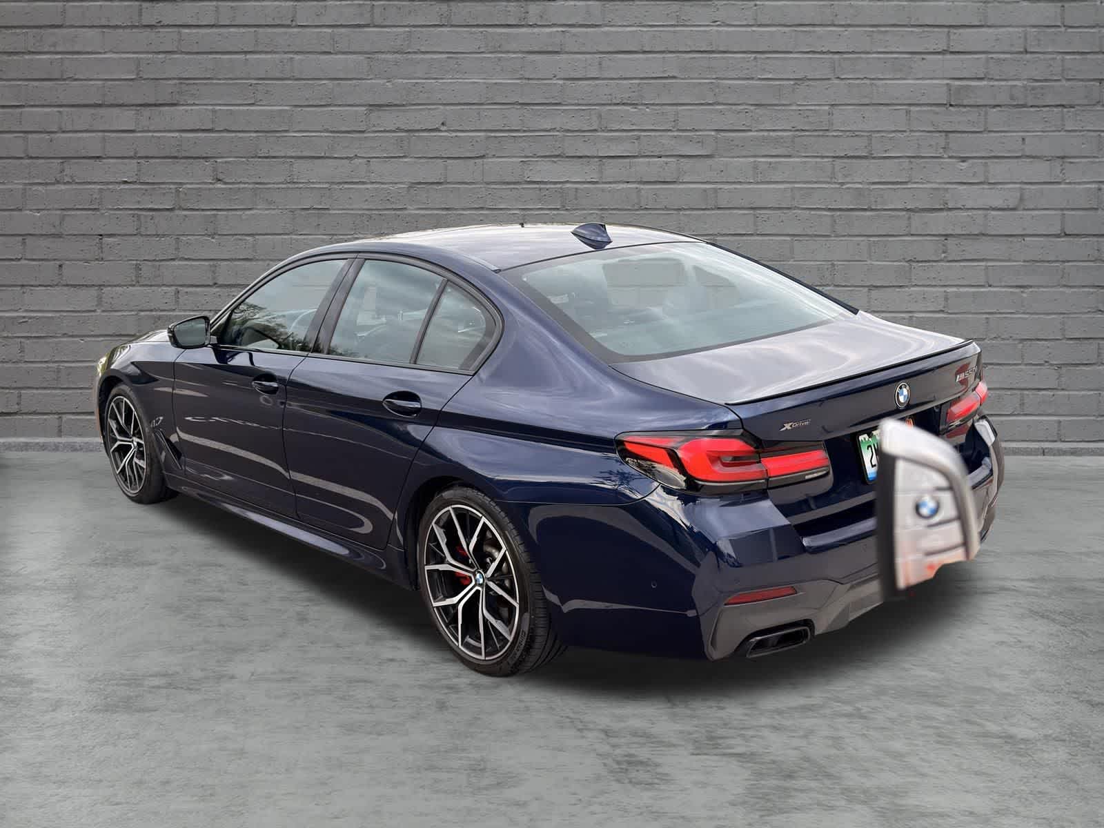 Thumbnail: 2022 BMW 5 Series - 3