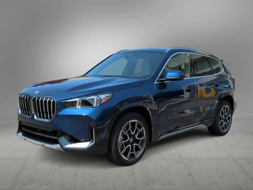 2025 BMW X1 xDrive28i 4