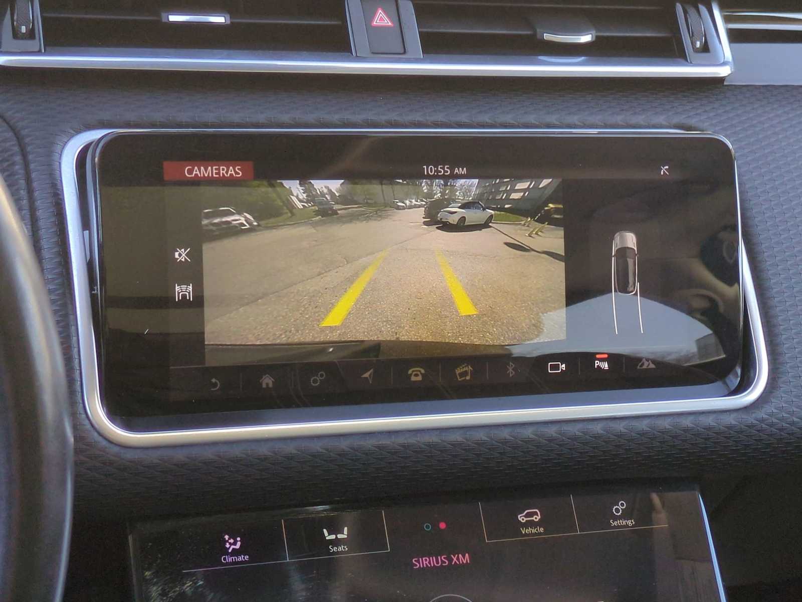 Thumbnail: 2018 Land Rover Range Rover Velar - 32