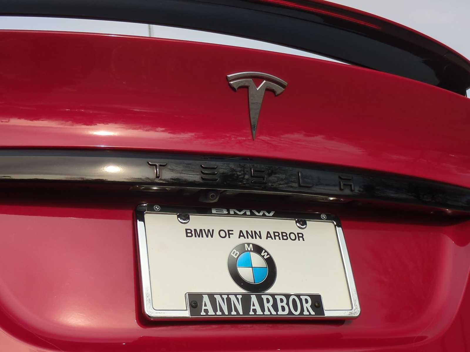 Thumbnail: 2022 Tesla Model X - 13