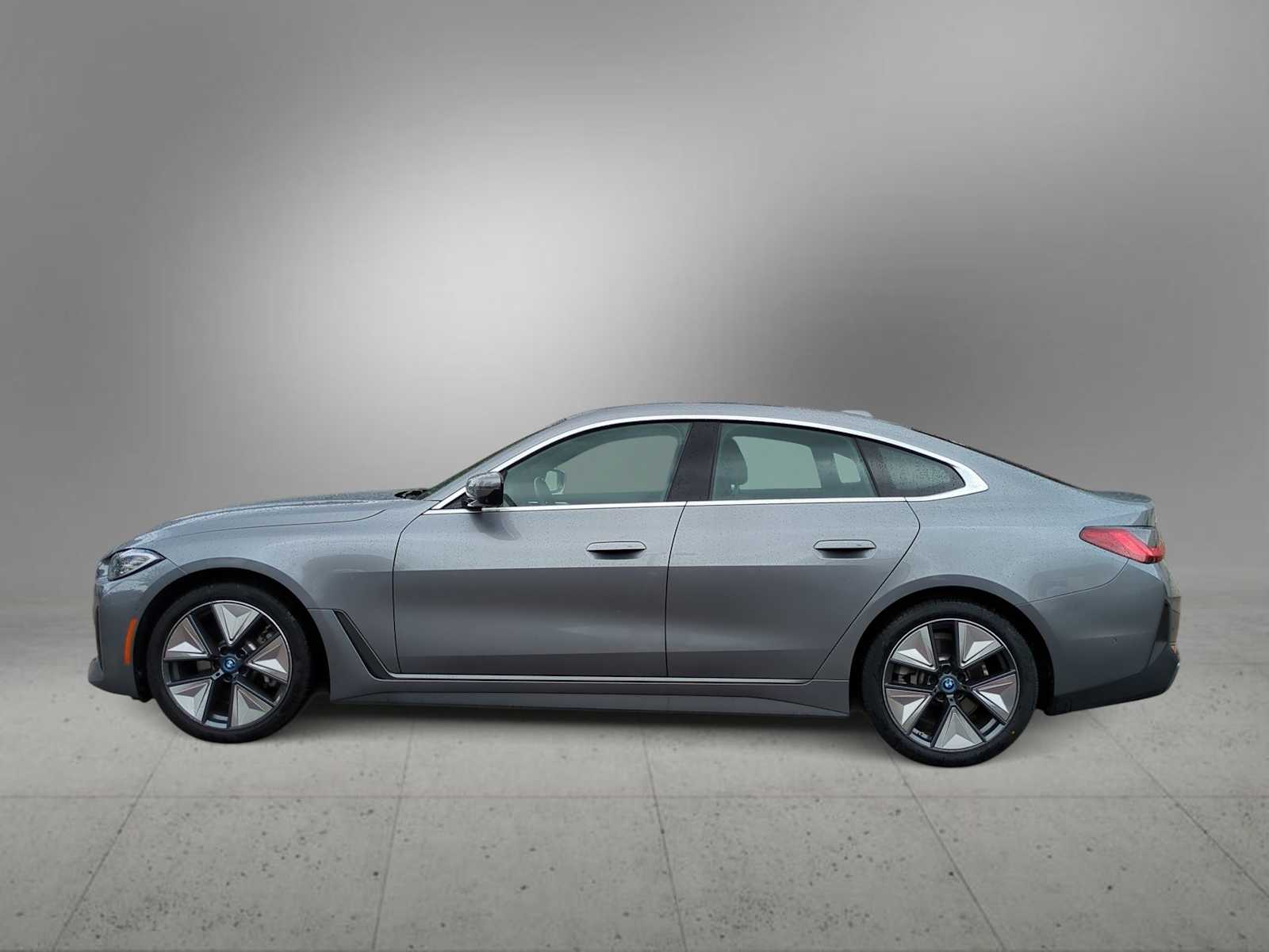 Thumbnail: 2024 BMW i4 - 5