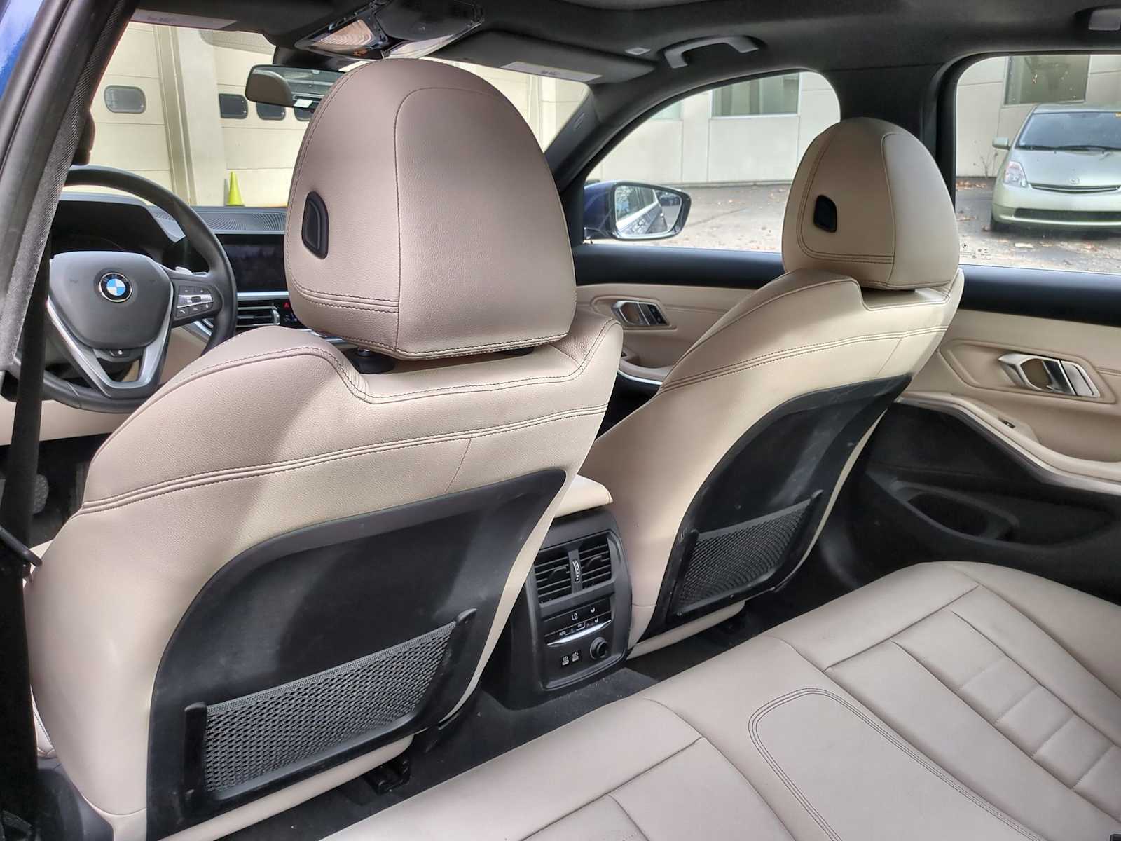 Thumbnail: 2019 BMW 3 Series - 18