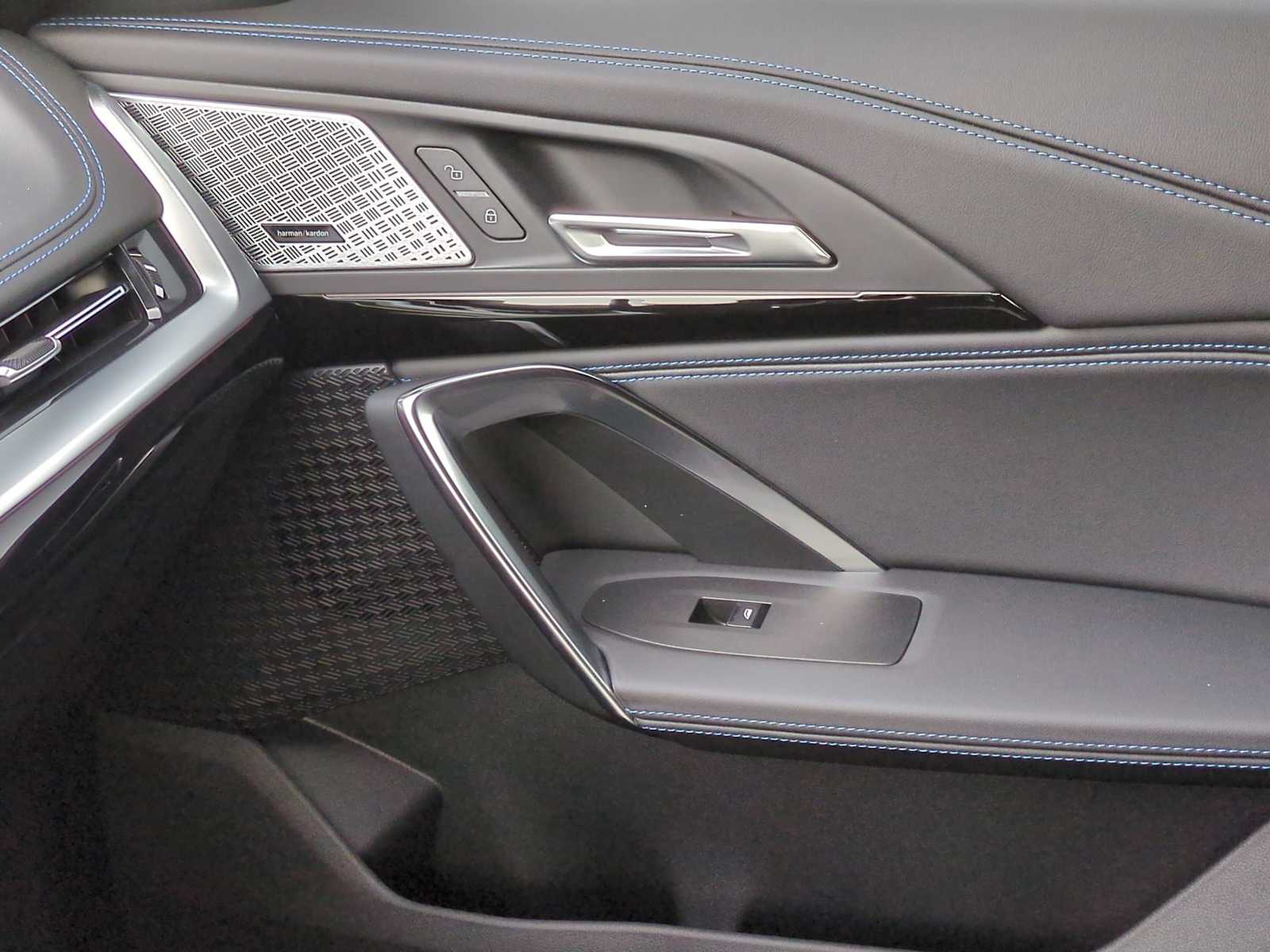 Thumbnail: 2025 BMW X1 - 38