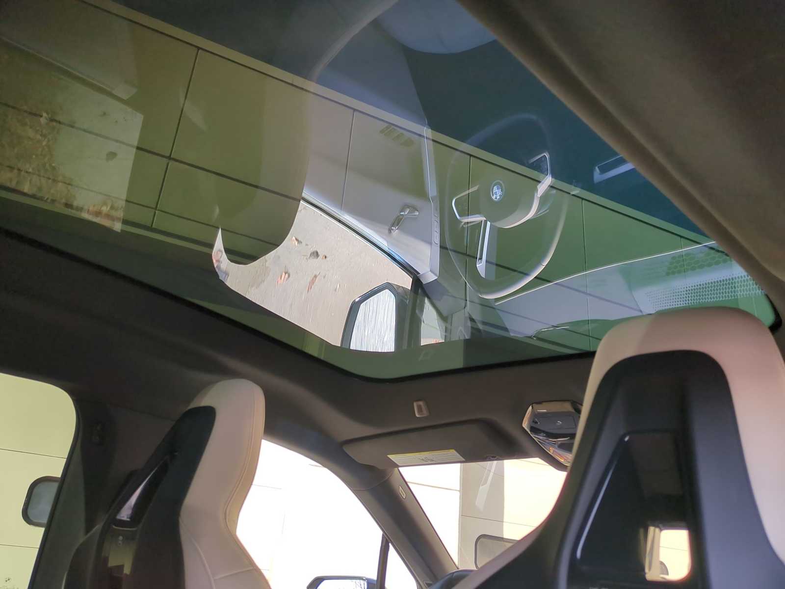 Thumbnail: 2025 BMW iX - 22