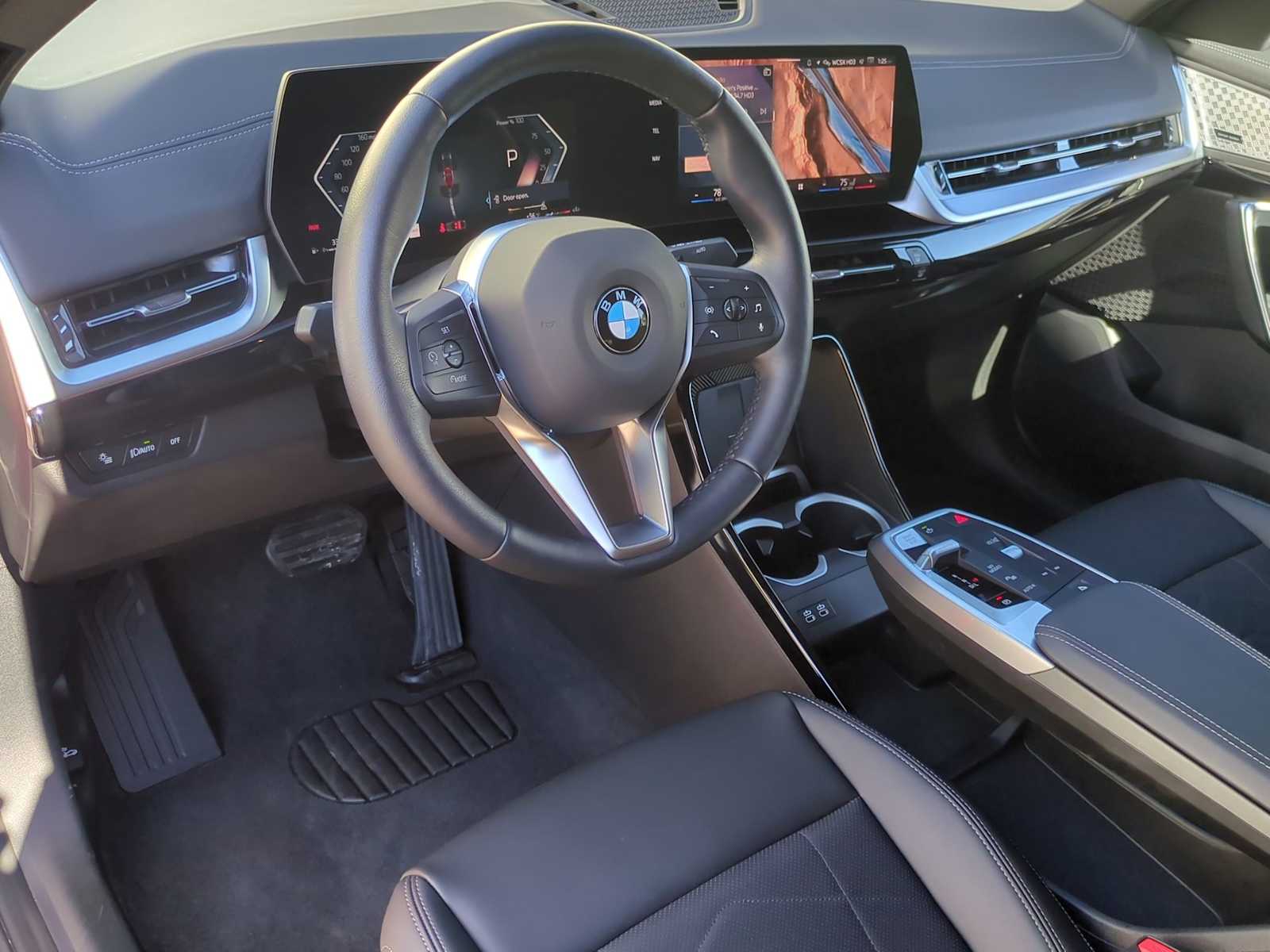 Thumbnail: 2025 BMW X2 - 10