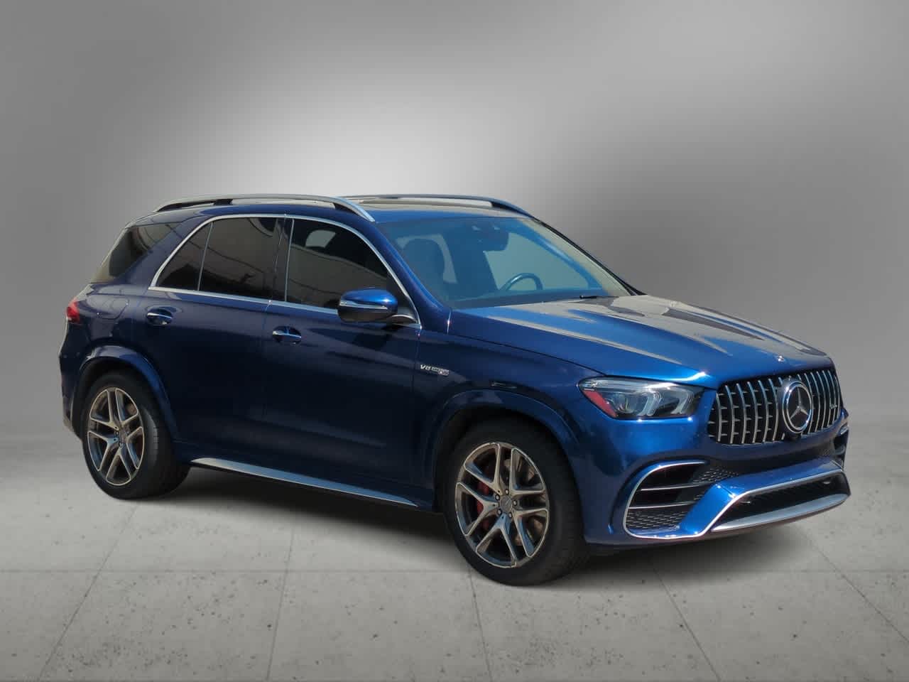 Thumbnail: 2021 Mercedes-Benz GL-Class - 2
