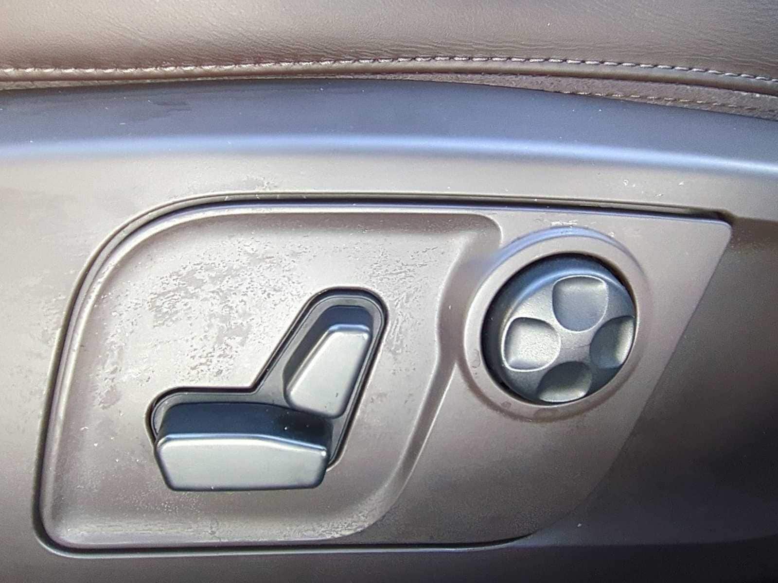 Thumbnail: 2019 Maserati Levante - 18