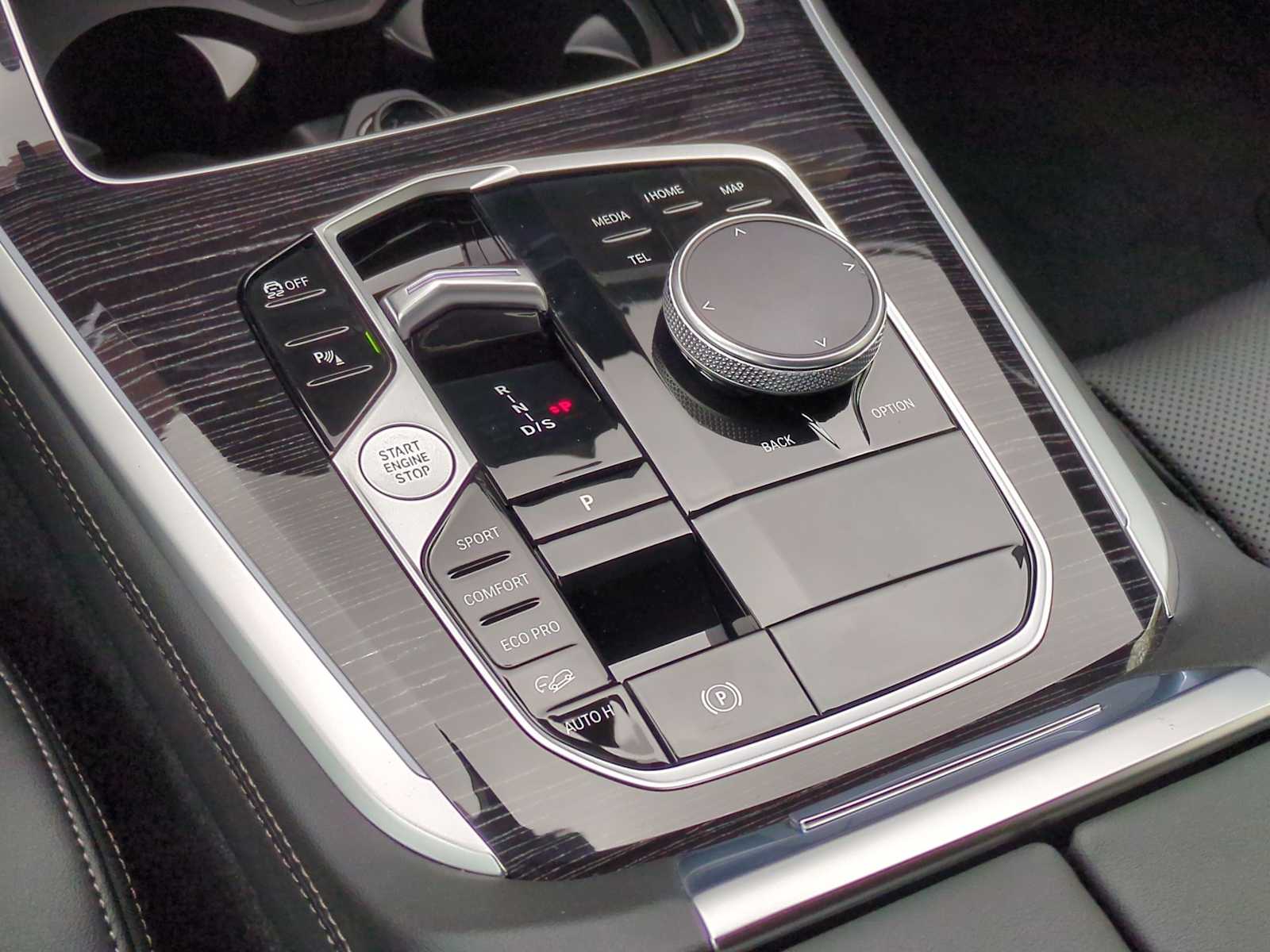 Thumbnail: 2026 BMW X5 - 34