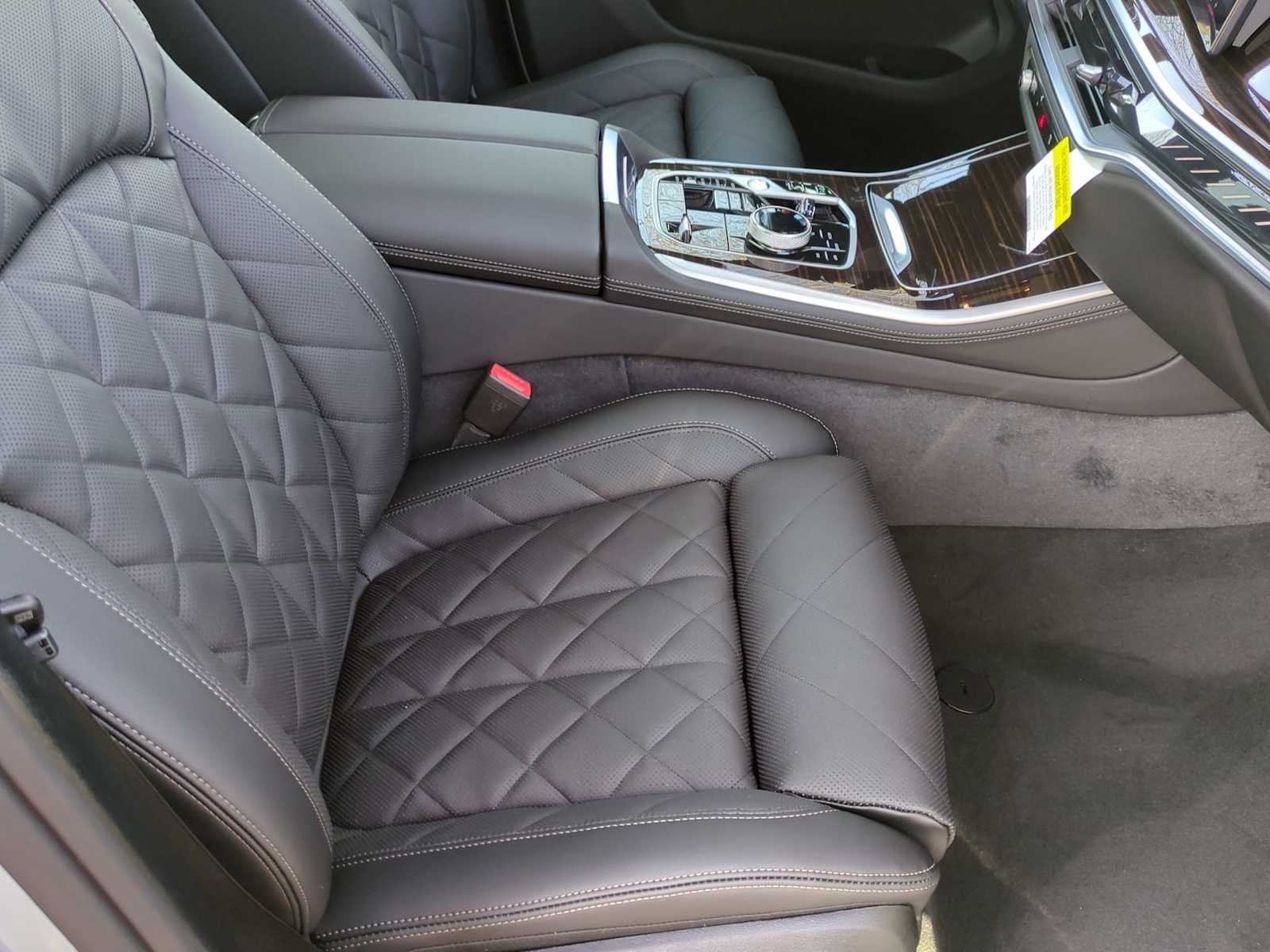 Thumbnail: 2026 BMW X5 - 23