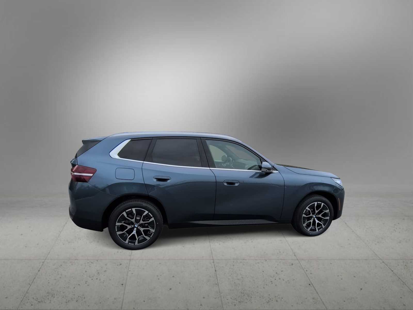 Thumbnail: 2026 BMW X3 - 9