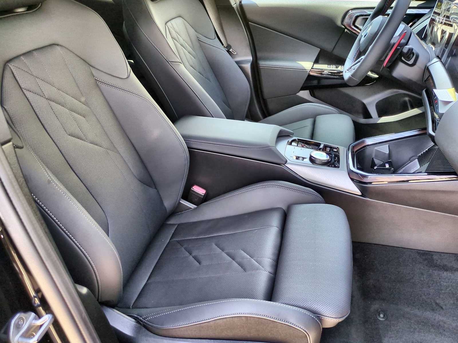 Thumbnail: 2026 BMW X3 - 23