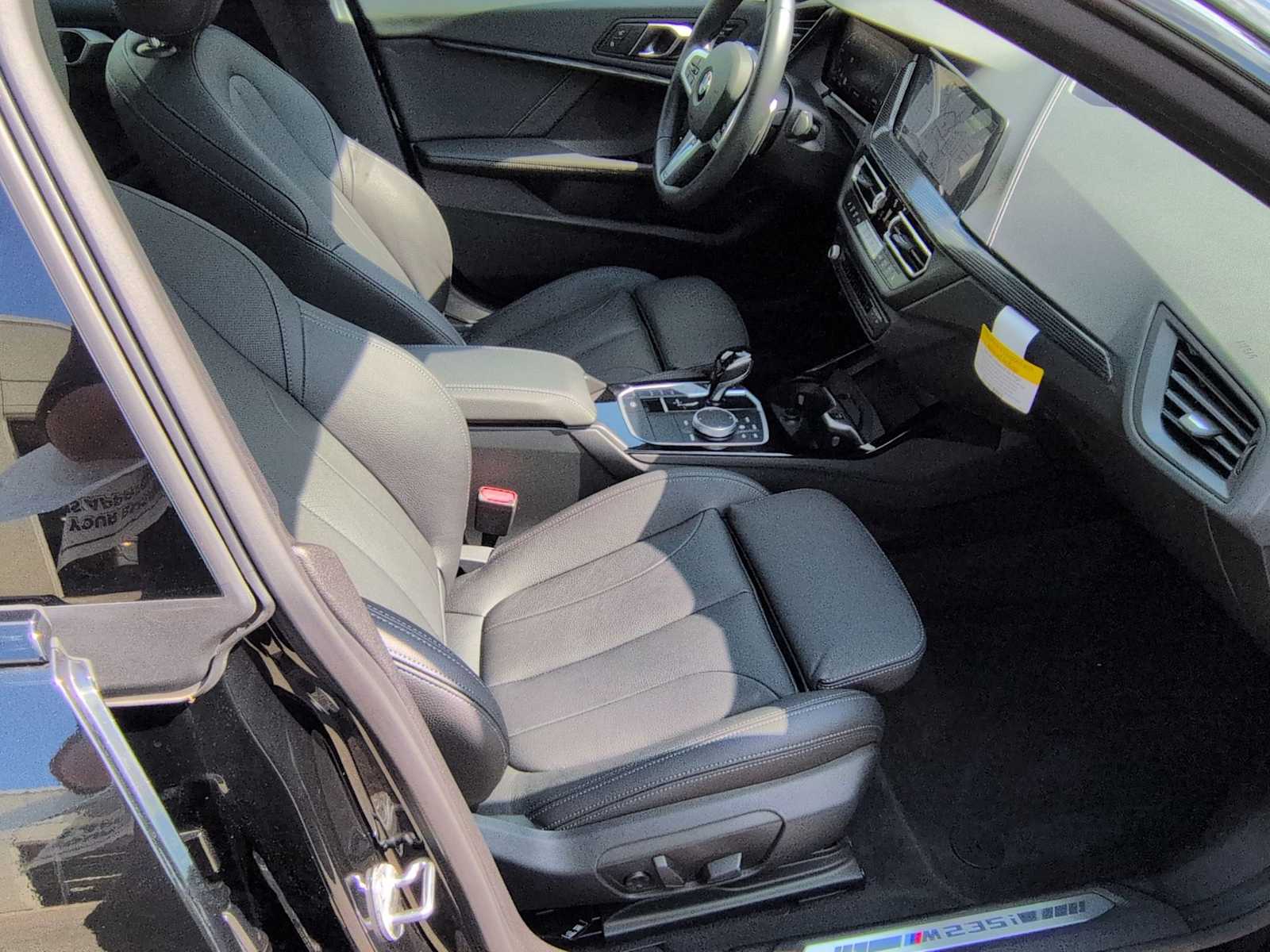 Thumbnail: 2024 BMW 2 Series - 24