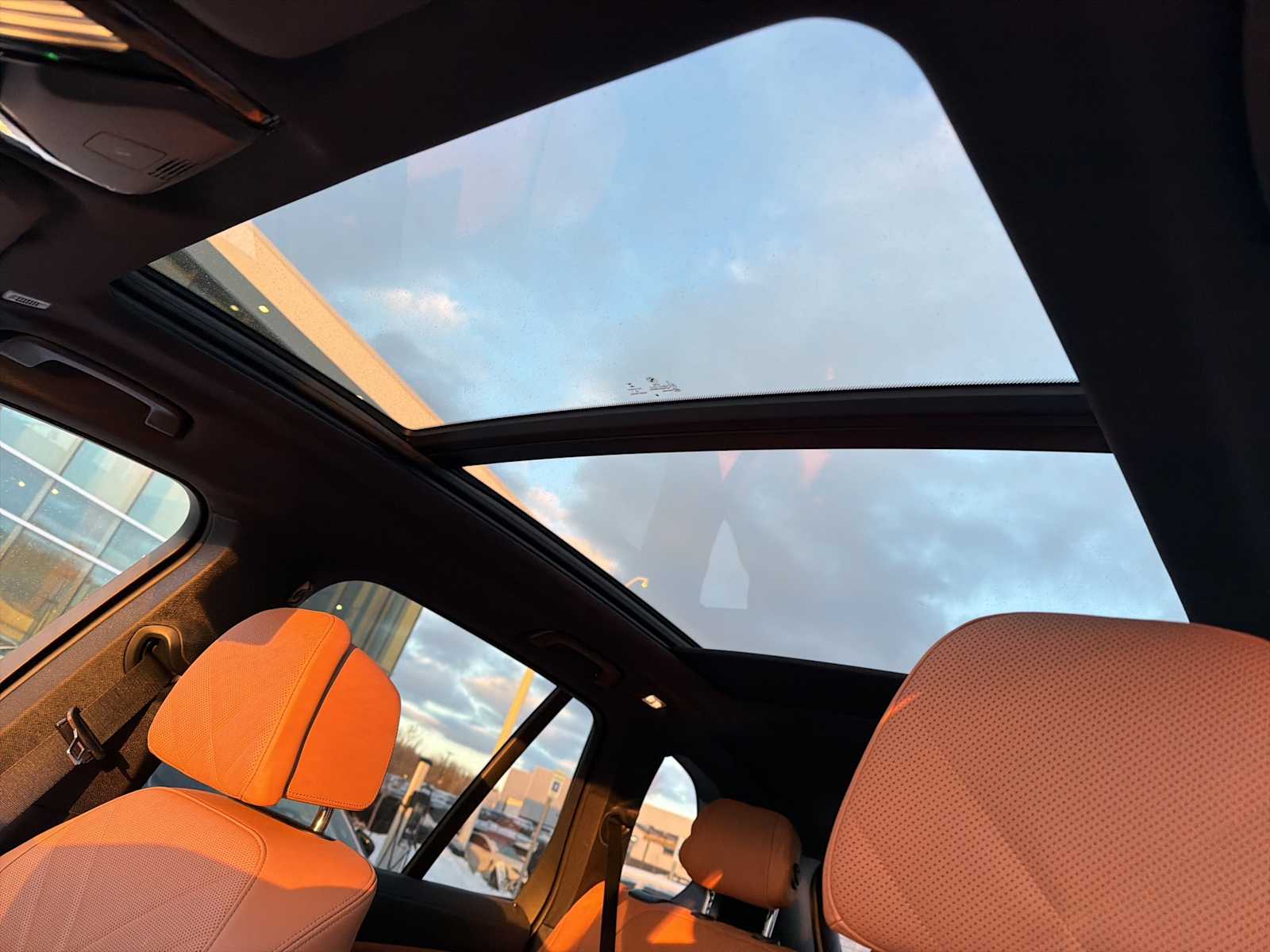 Thumbnail: 2023 BMW X5 - 16