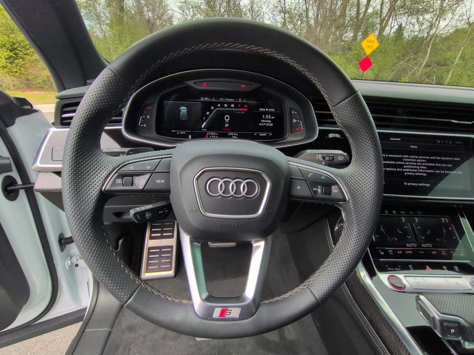 Thumbnail: 2023 Audi SQ8 - 24