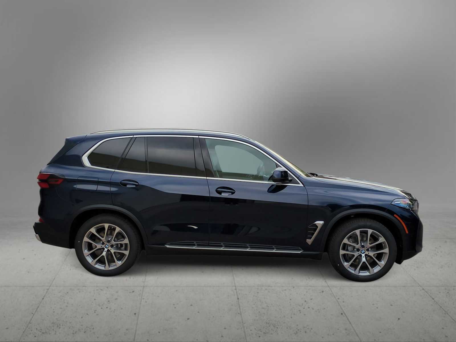 Thumbnail: 2026 BMW X5 - 9