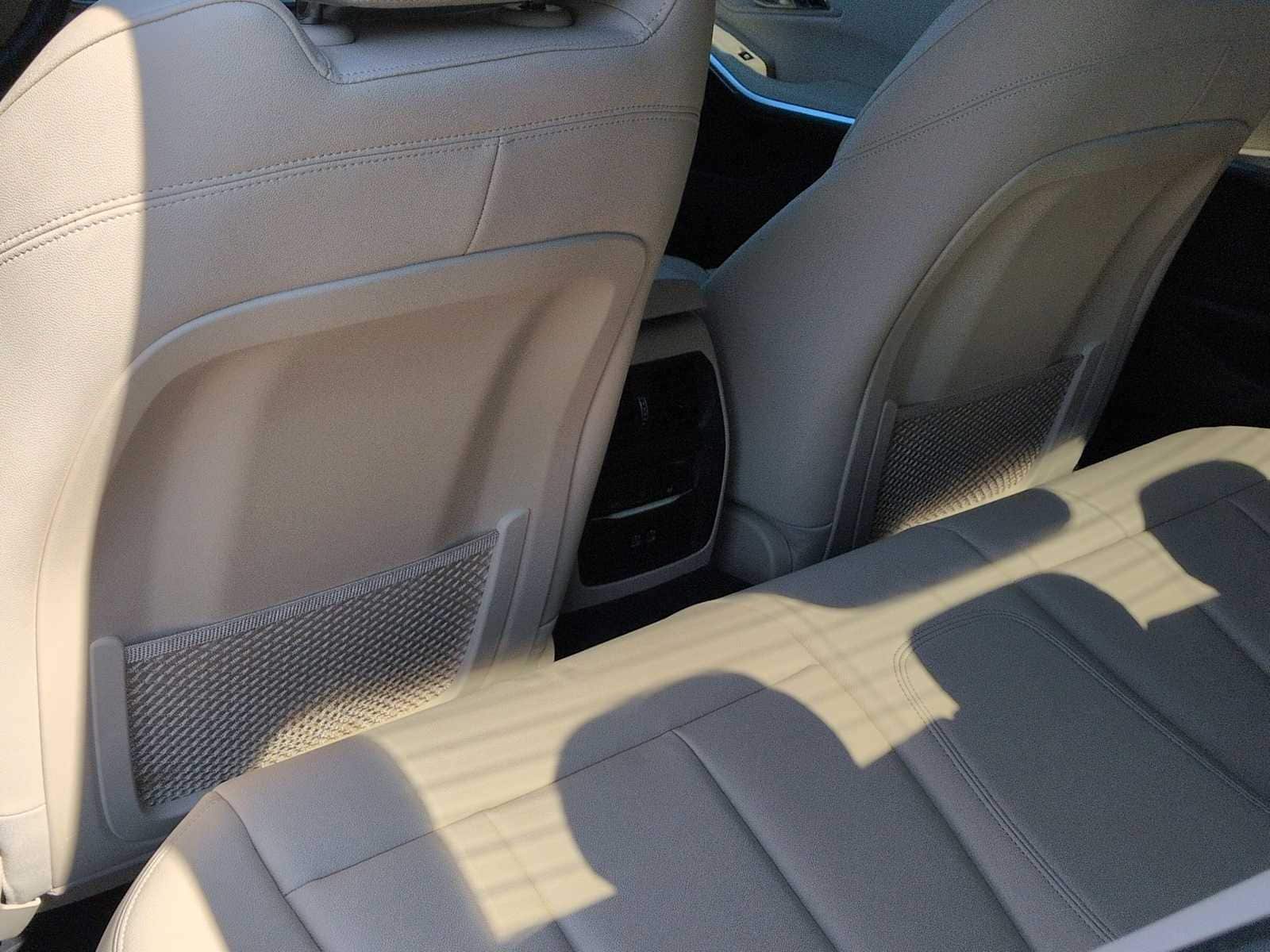 Thumbnail: 2021 BMW 3 Series - 18