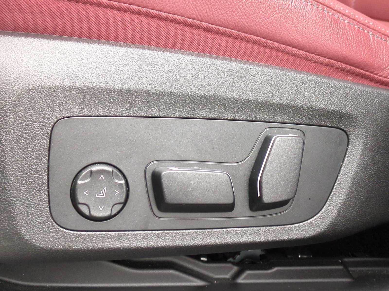 Thumbnail: 2024 BMW X3 - 17