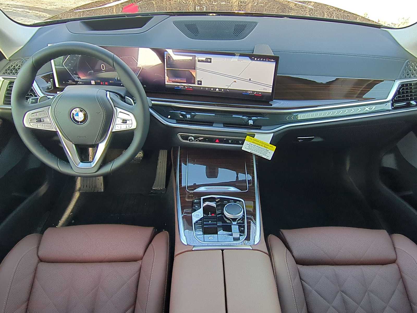 Thumbnail: 2026 BMW X7 - 15