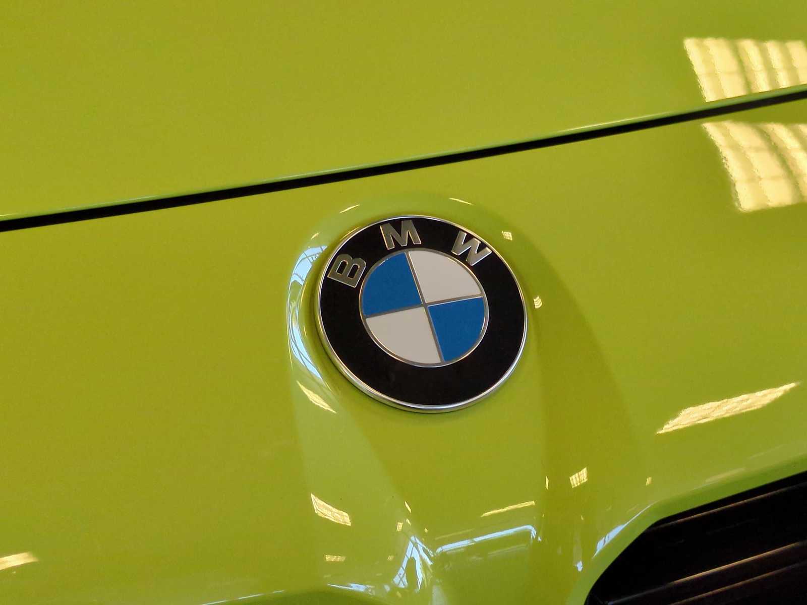 Thumbnail: 2025 BMW M2 - 12