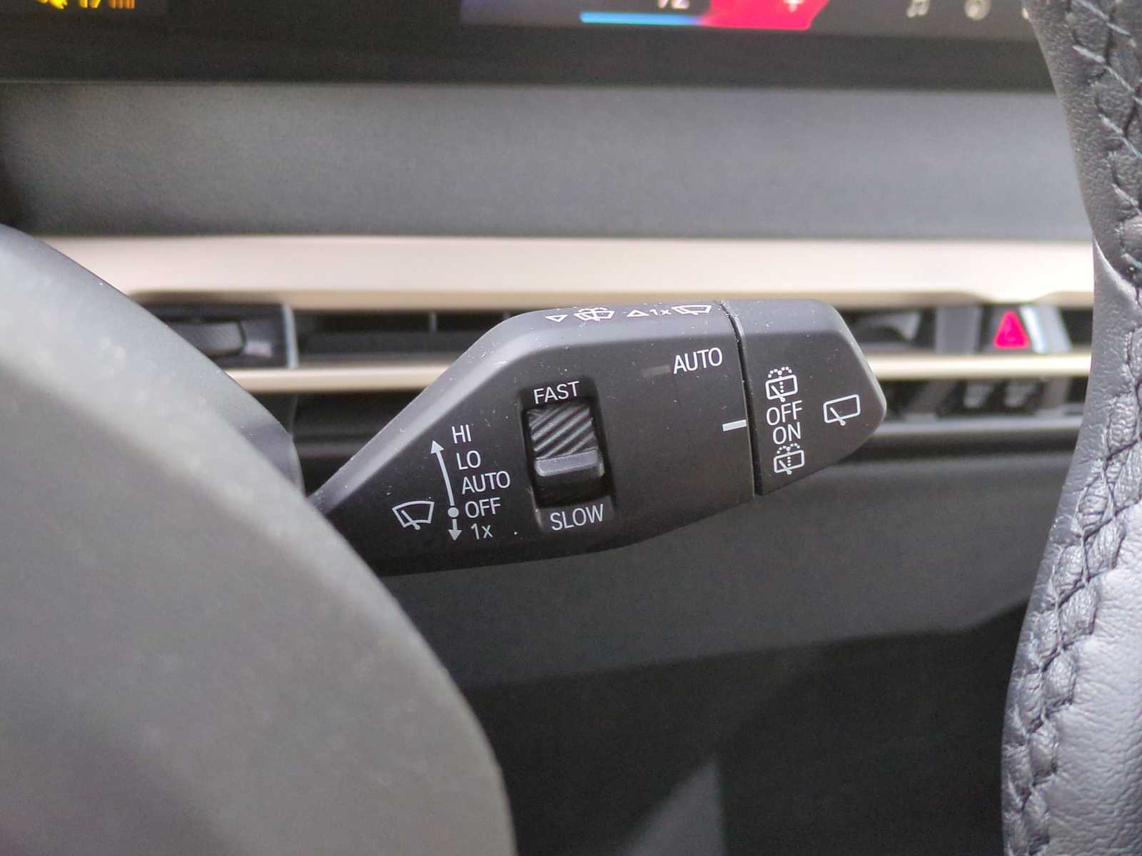 Thumbnail: 2025 BMW iX - 27