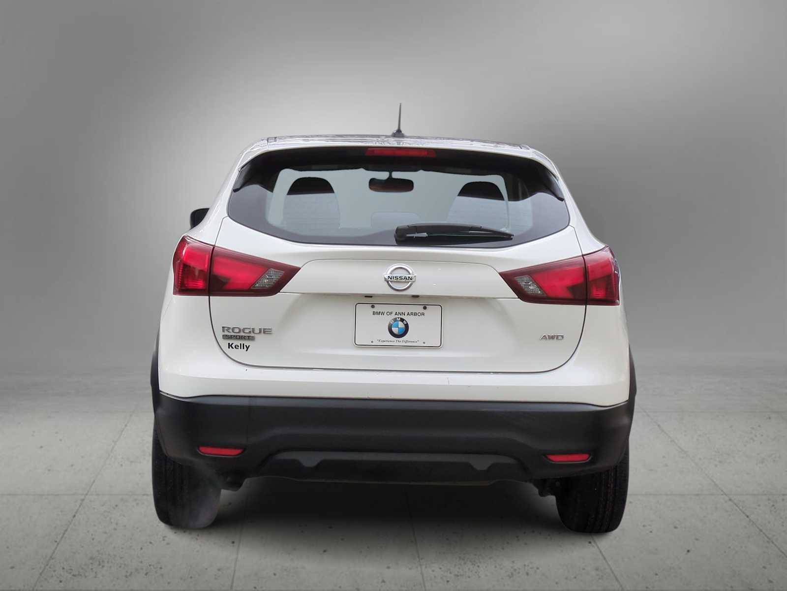 Thumbnail: 2019 Nissan Rogue Sport - 7