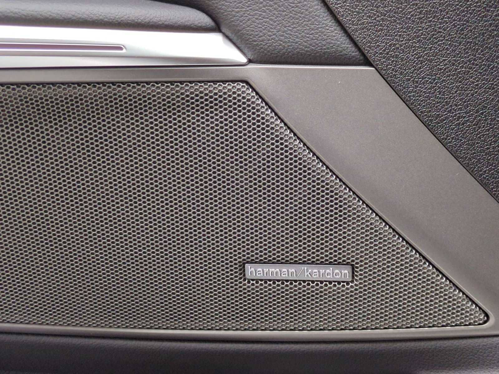 Thumbnail: 2025 BMW 3 Series - 33