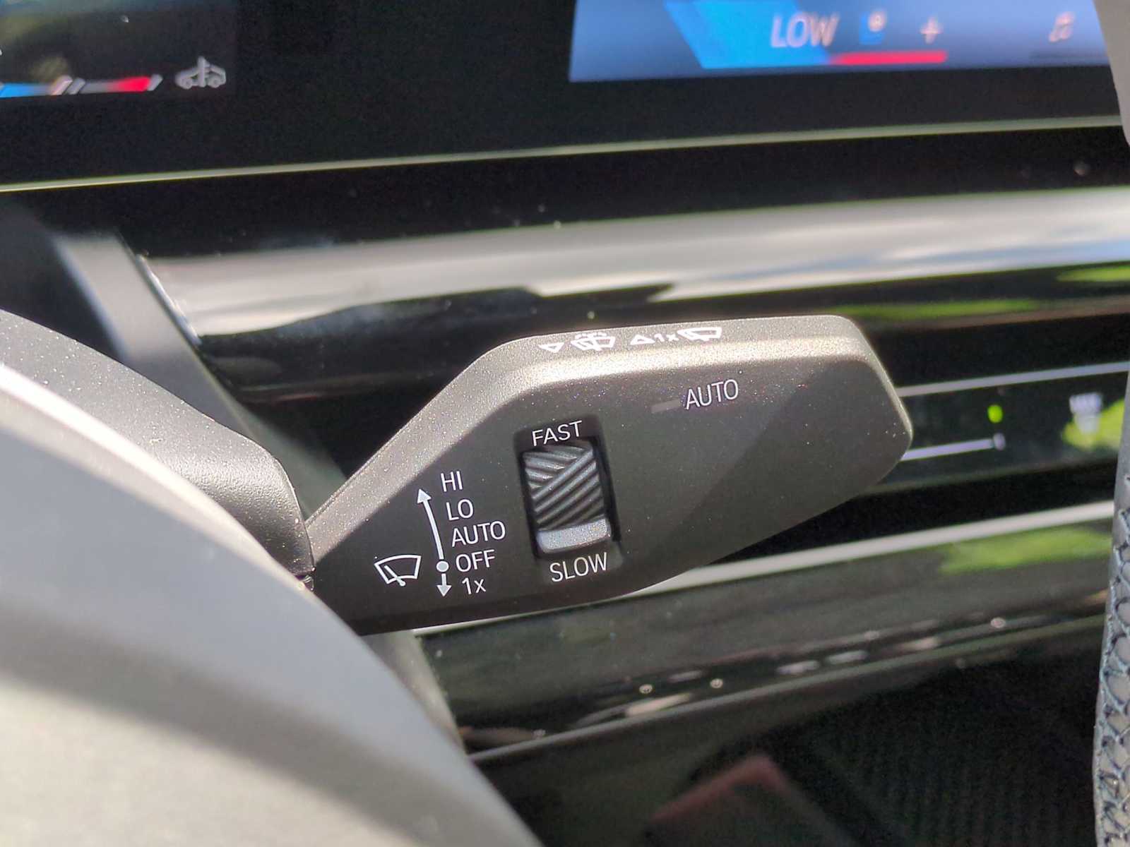 Thumbnail: 2026 BMW 5 Series - 28