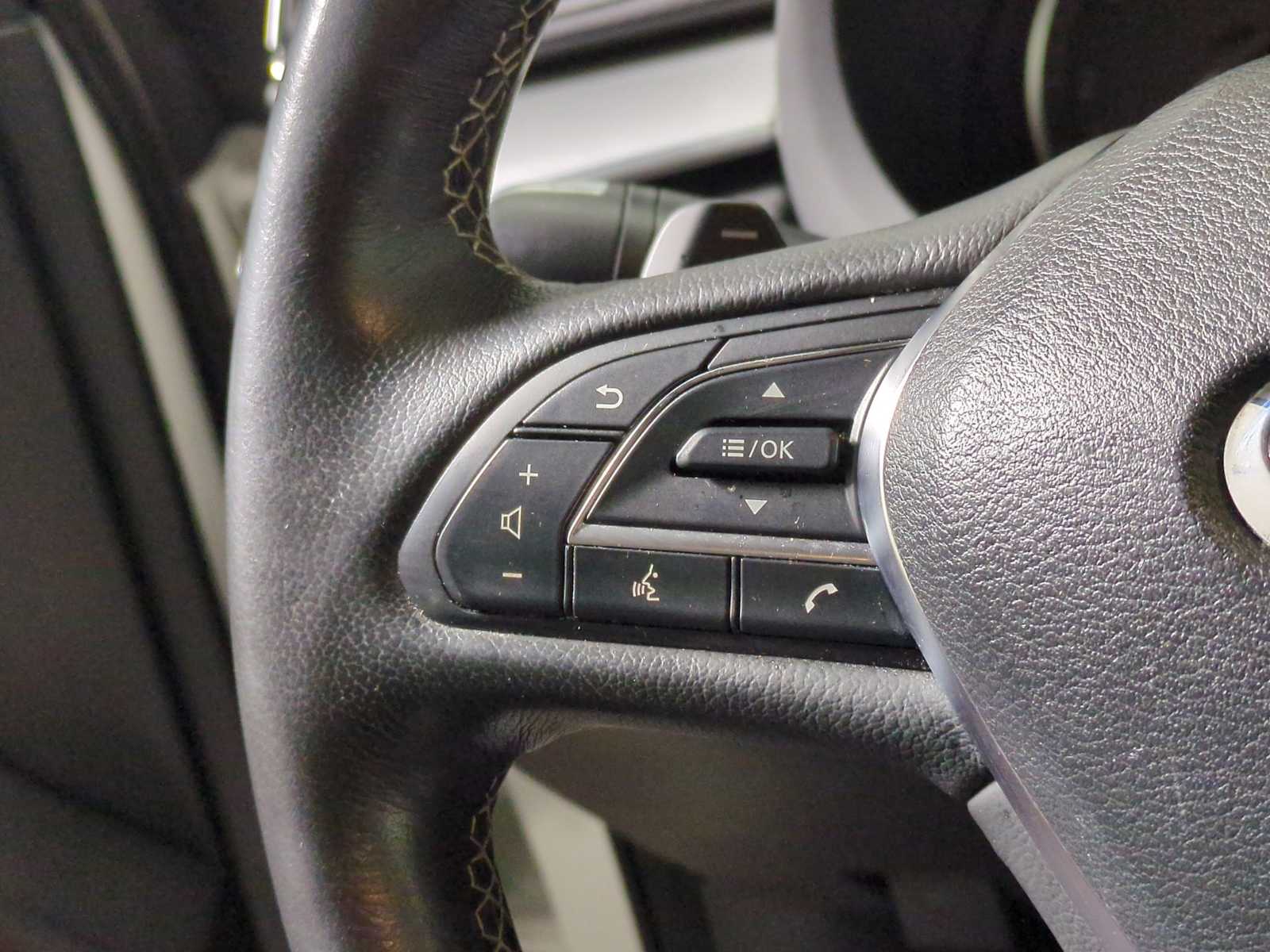 Thumbnail: 2020 INFINITI QX50 - 25