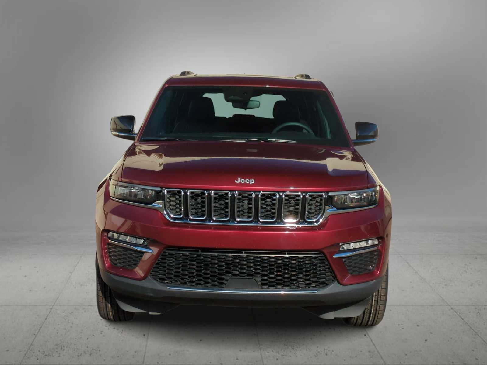 2024 Jeep Grand Cherokee Limited photo 3