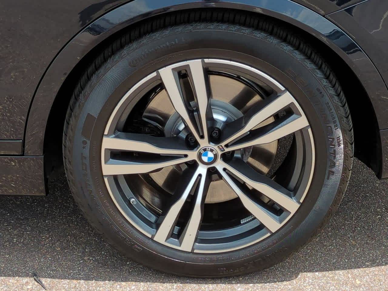 Thumbnail: 2025 BMW X7 - 13