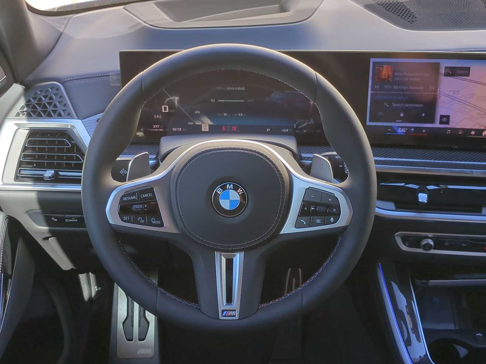 Thumbnail: 2025 BMW X5 - 25