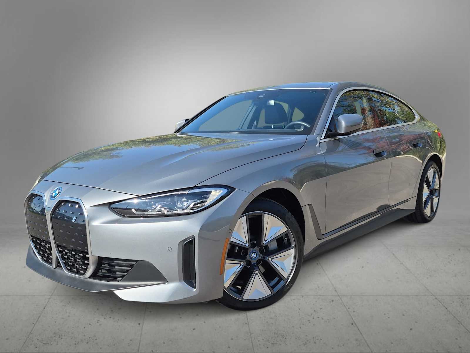 2024 BMW i4