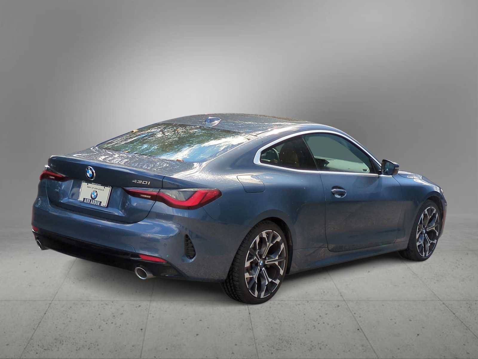 Thumbnail: 2025 BMW 4 Series - 8