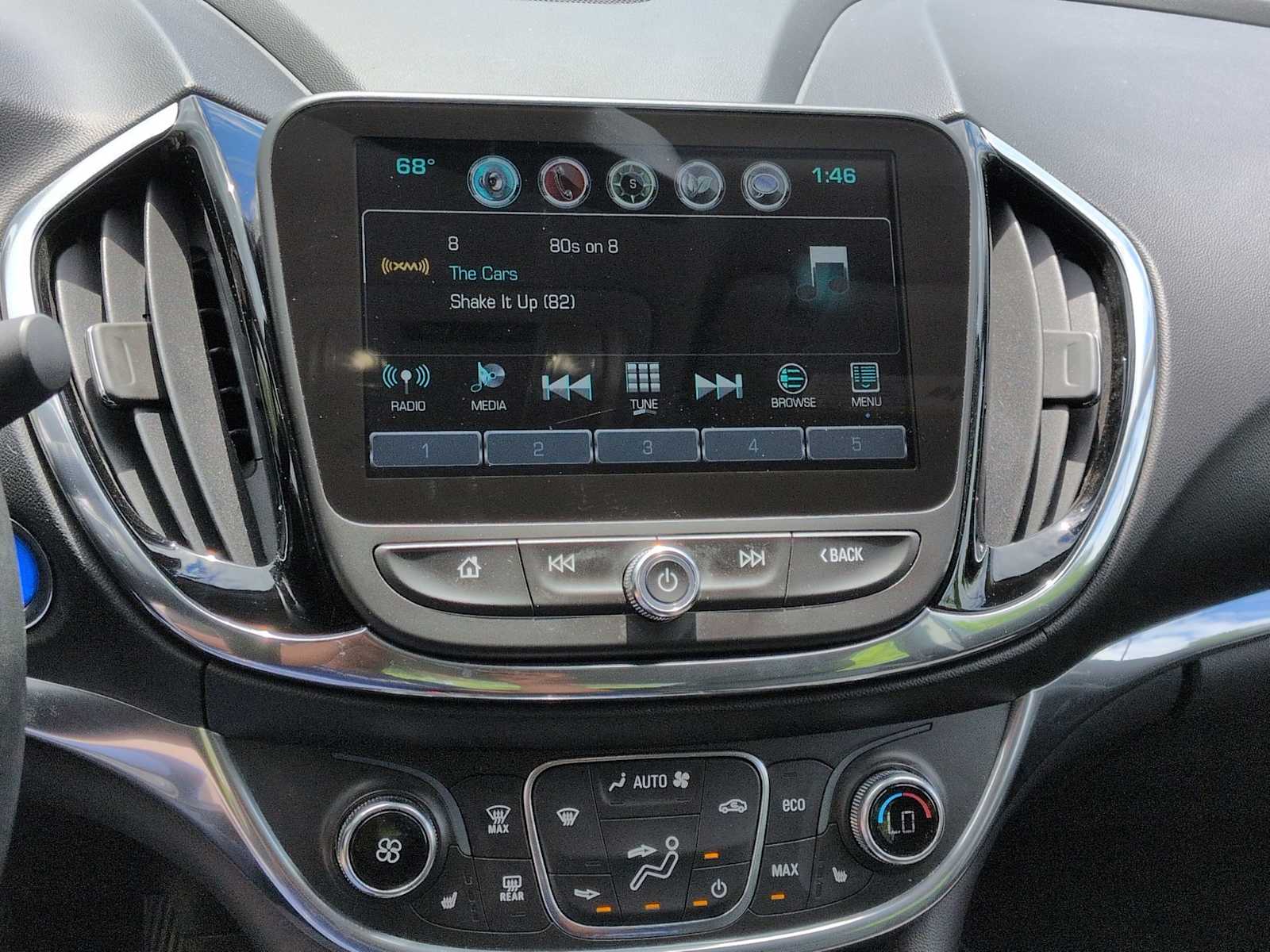 Thumbnail: 2016 Chevrolet Volt - 27