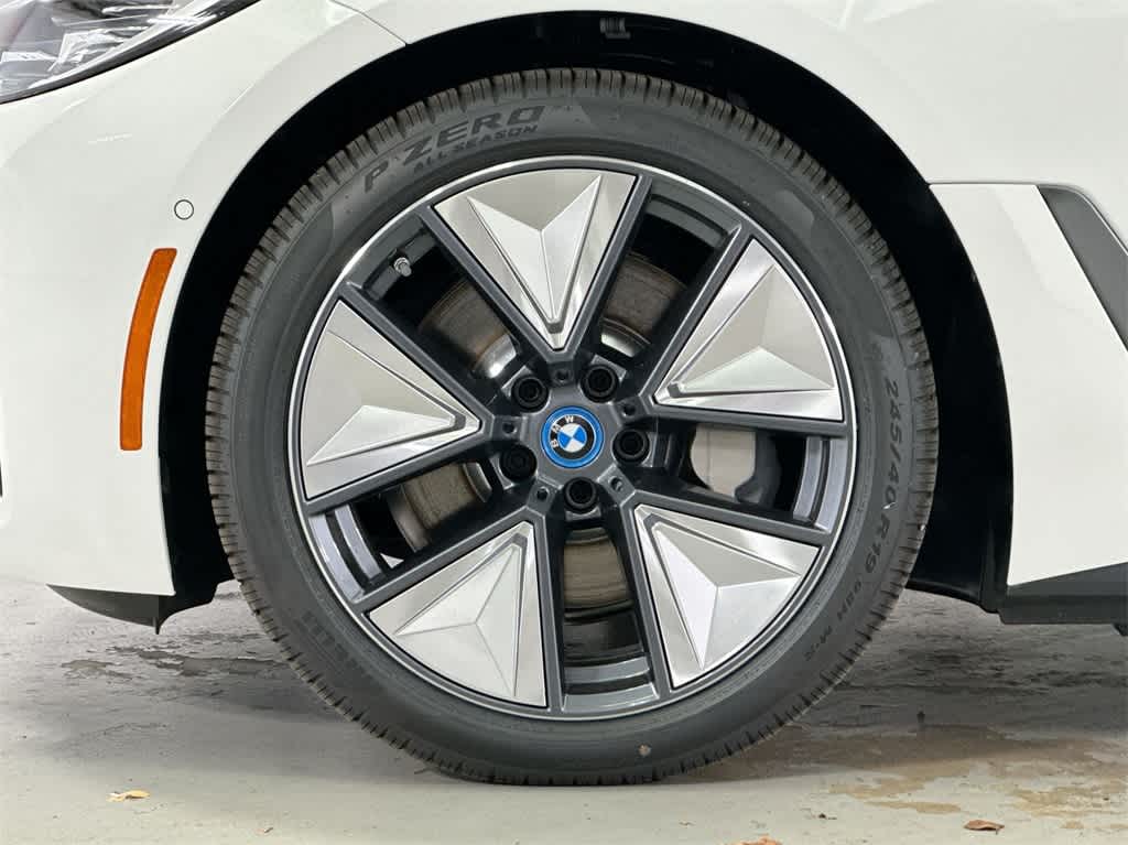 Thumbnail: 2024 BMW i4 - 16